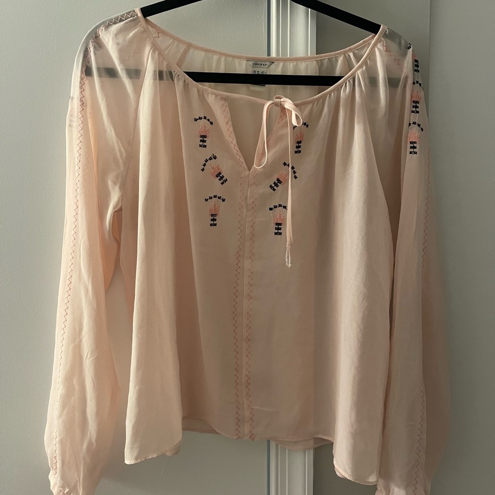 Adorable Aztec light pink blouse